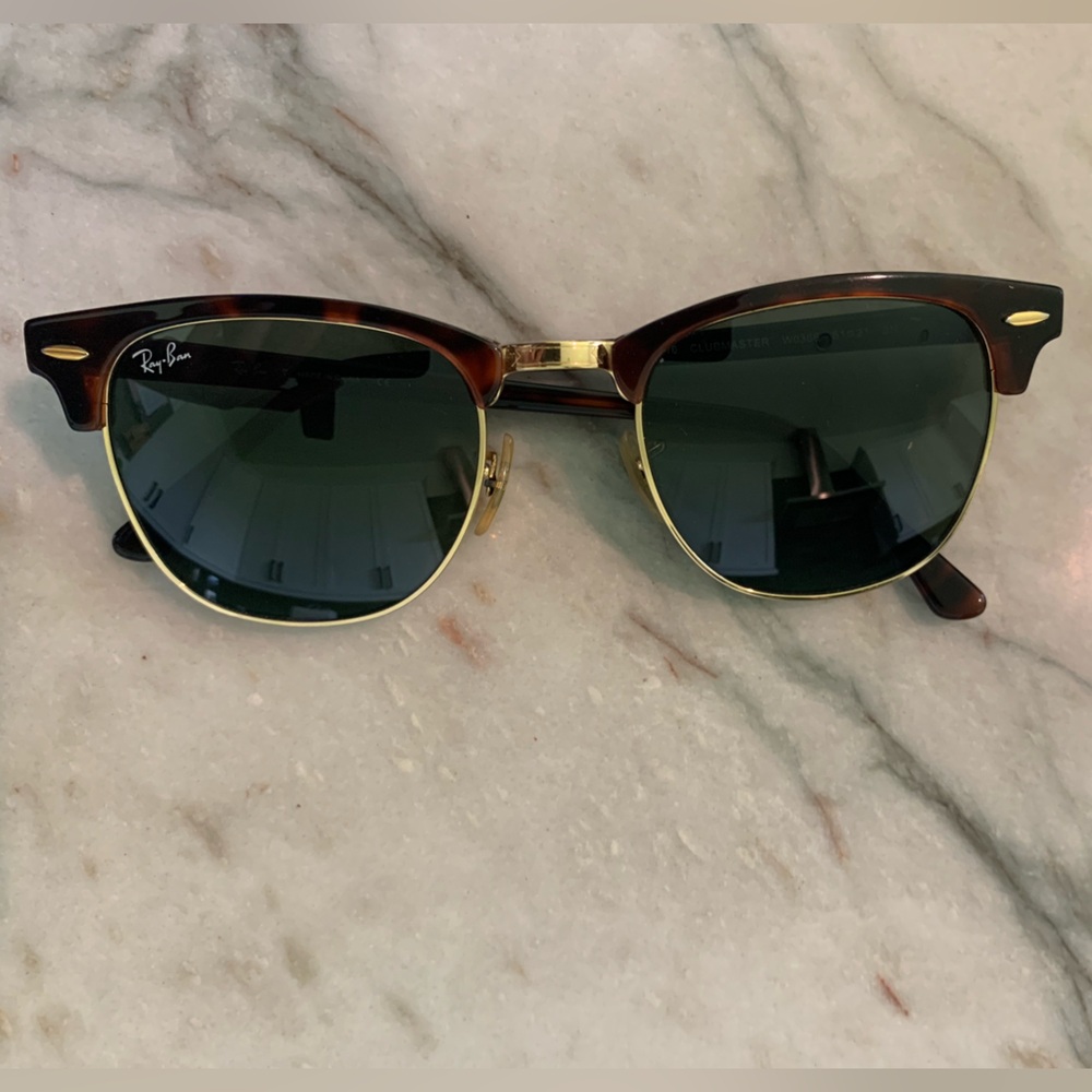 Ray-Ban Clubmaster Tortoise and Gold Sunglasses